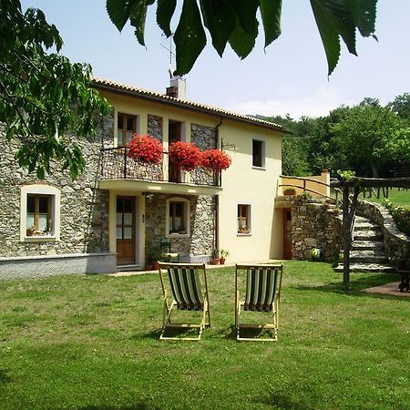 Bed and Breakfast Il Girasole à Fosdinovo Chambre photo